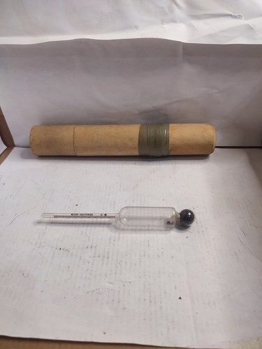 Antique thermometer lacto